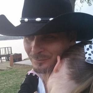 Meet your Posher, Roy